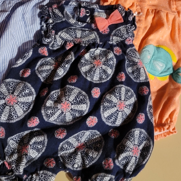 Carter's 3 piece newborn baby girl outfits. Fun, cute designs! - Picture 5 of 6